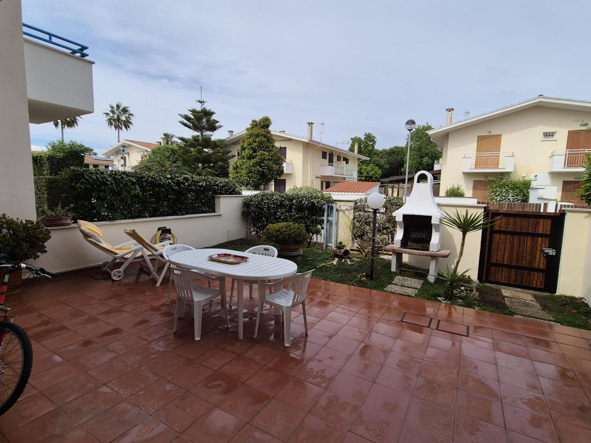 Villa Sabaudia Exterior photo